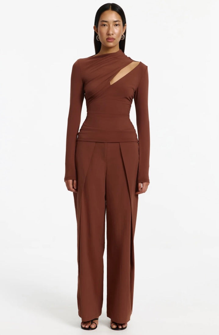 ‌Oak Asymmetric Knit Top