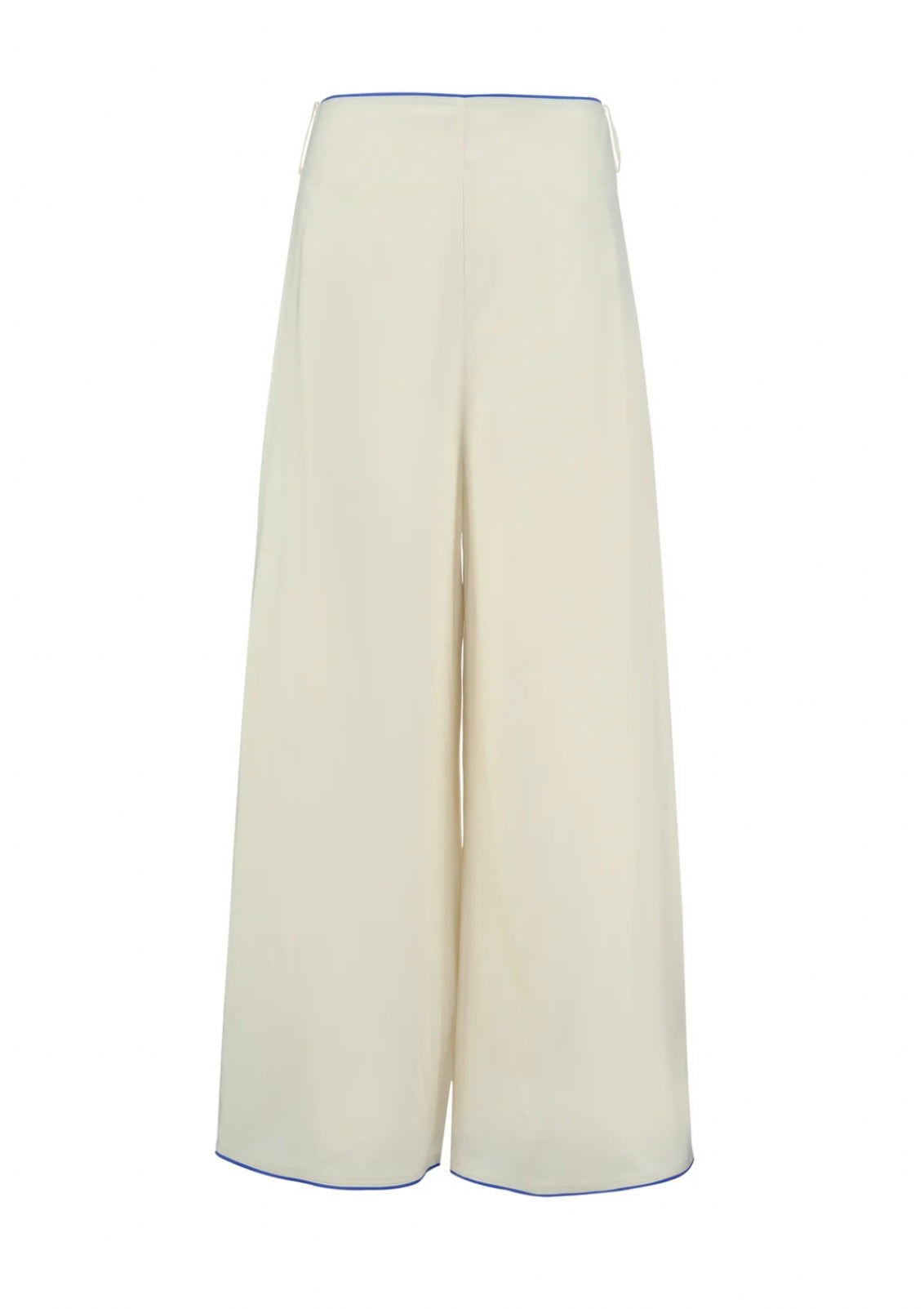 Side-Loop Draped Cut