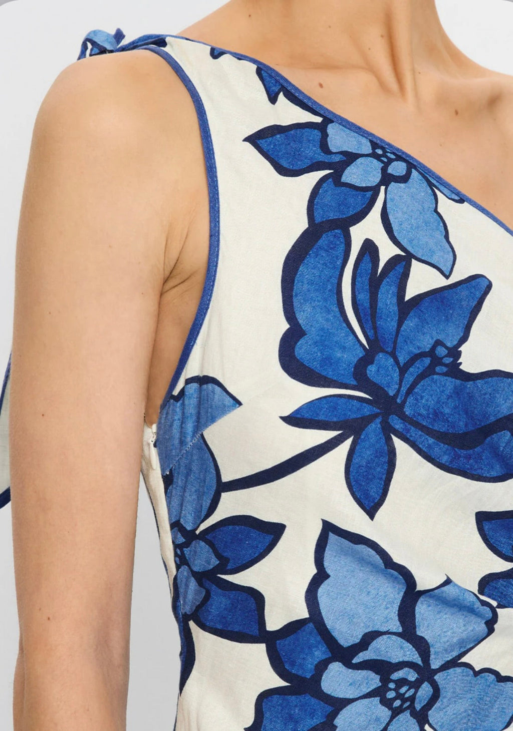 Tonal Blue Flared Column