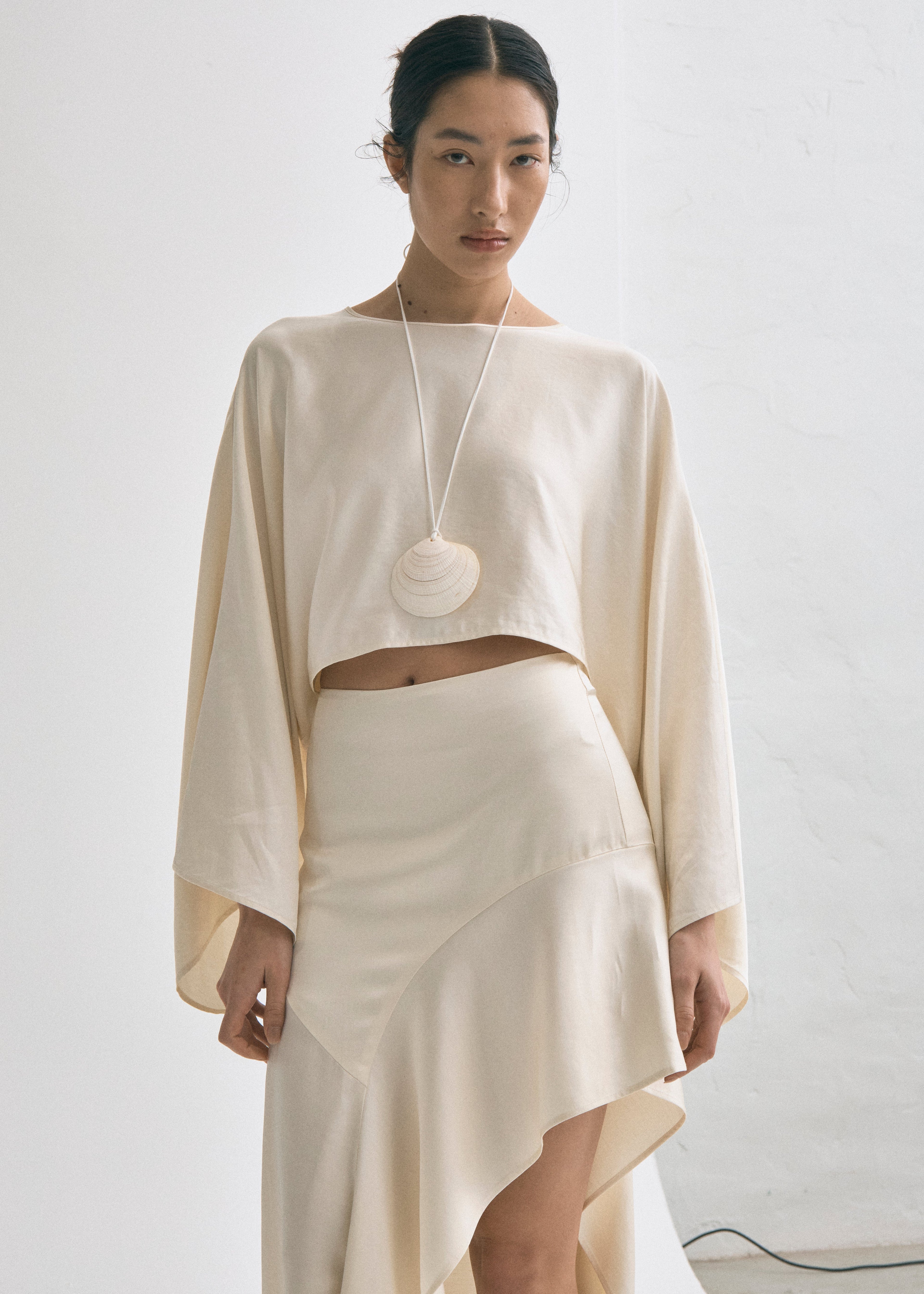 Vanilla Cape Sleeve Top
