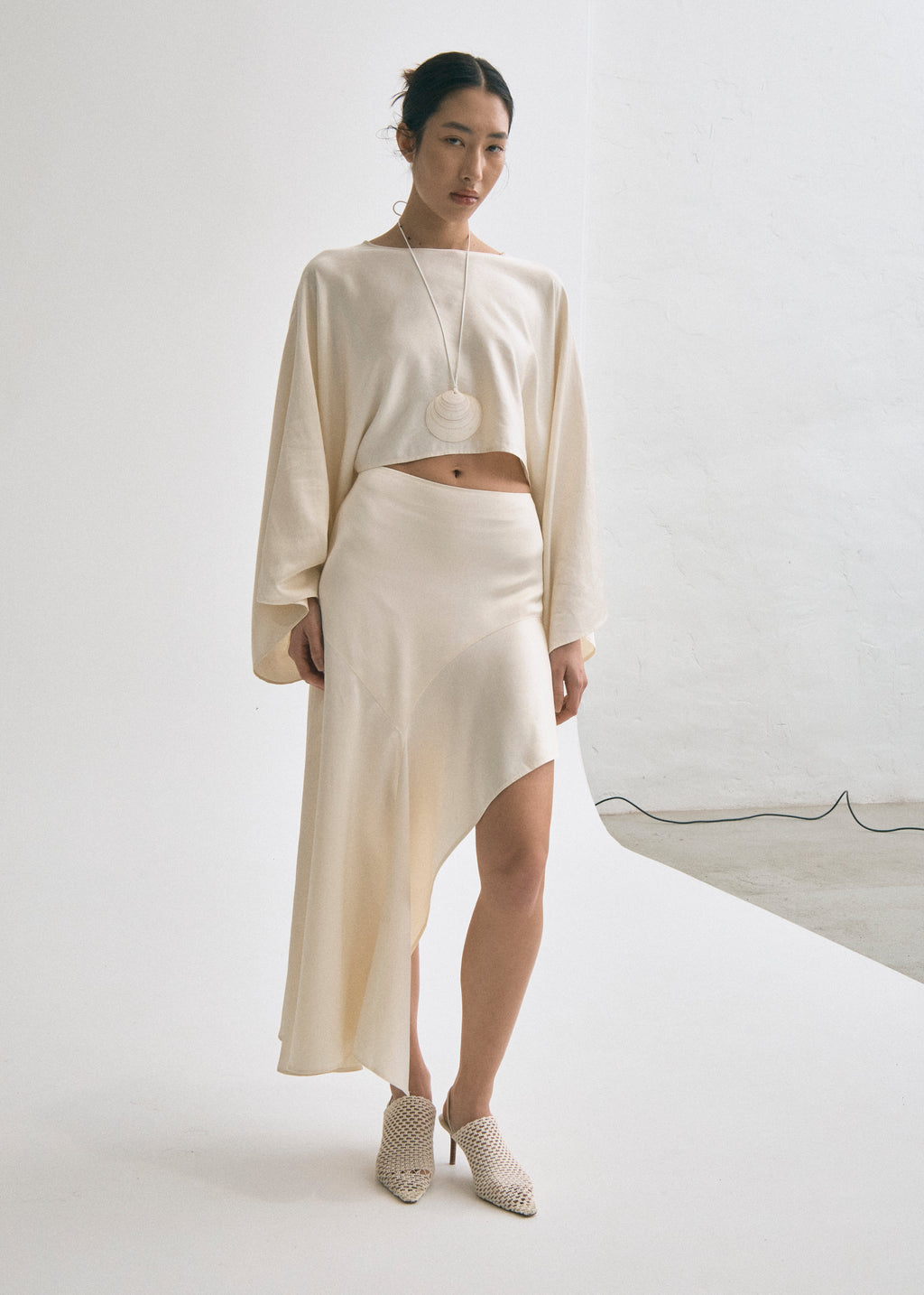 Vanilla Cape Sleeve Top