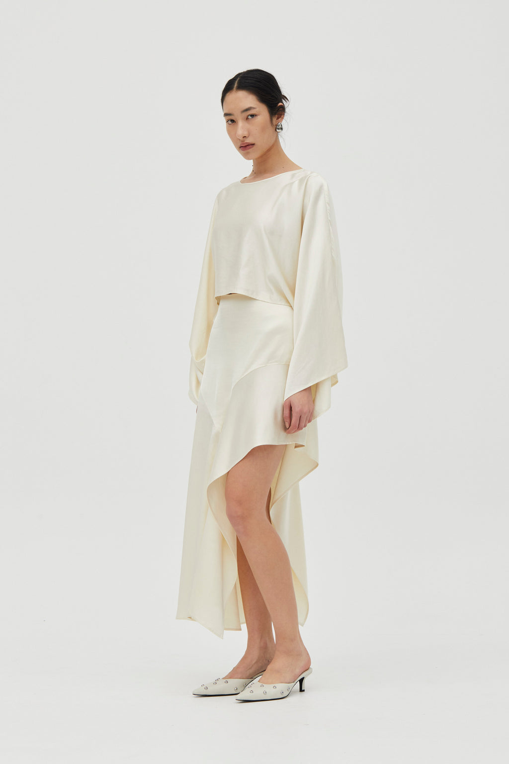 Vanilla Cape Sleeve Top