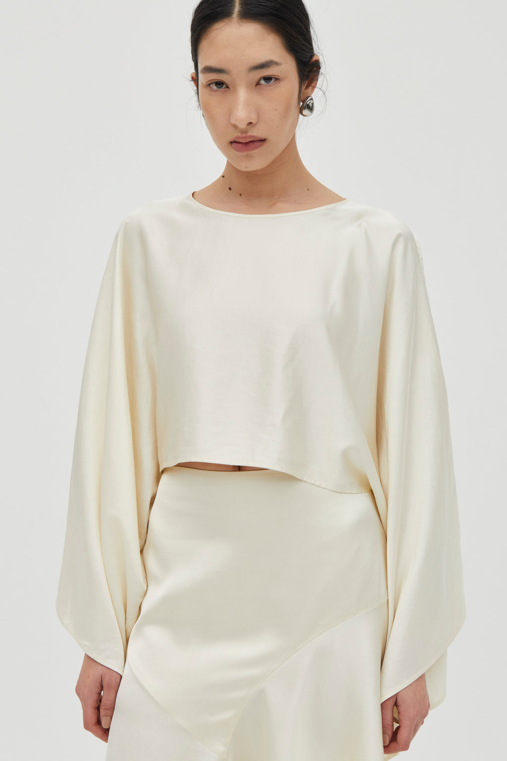 Vanilla Cape Sleeve Top