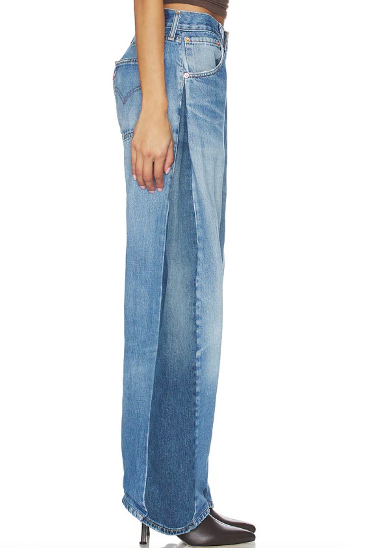 High-Rise Barrel with Subtle Taper