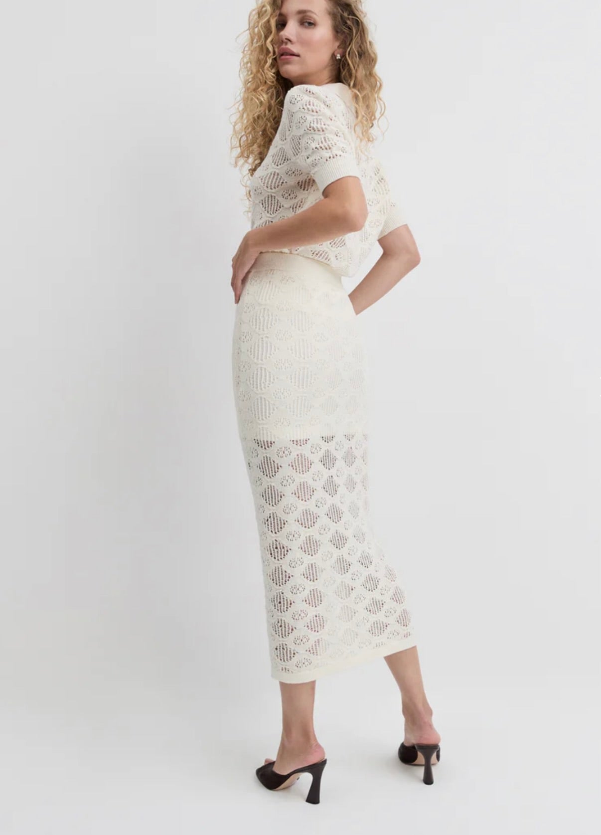 Ivory High-Rise Open-Weave Sweater Knit Pencil Skirt