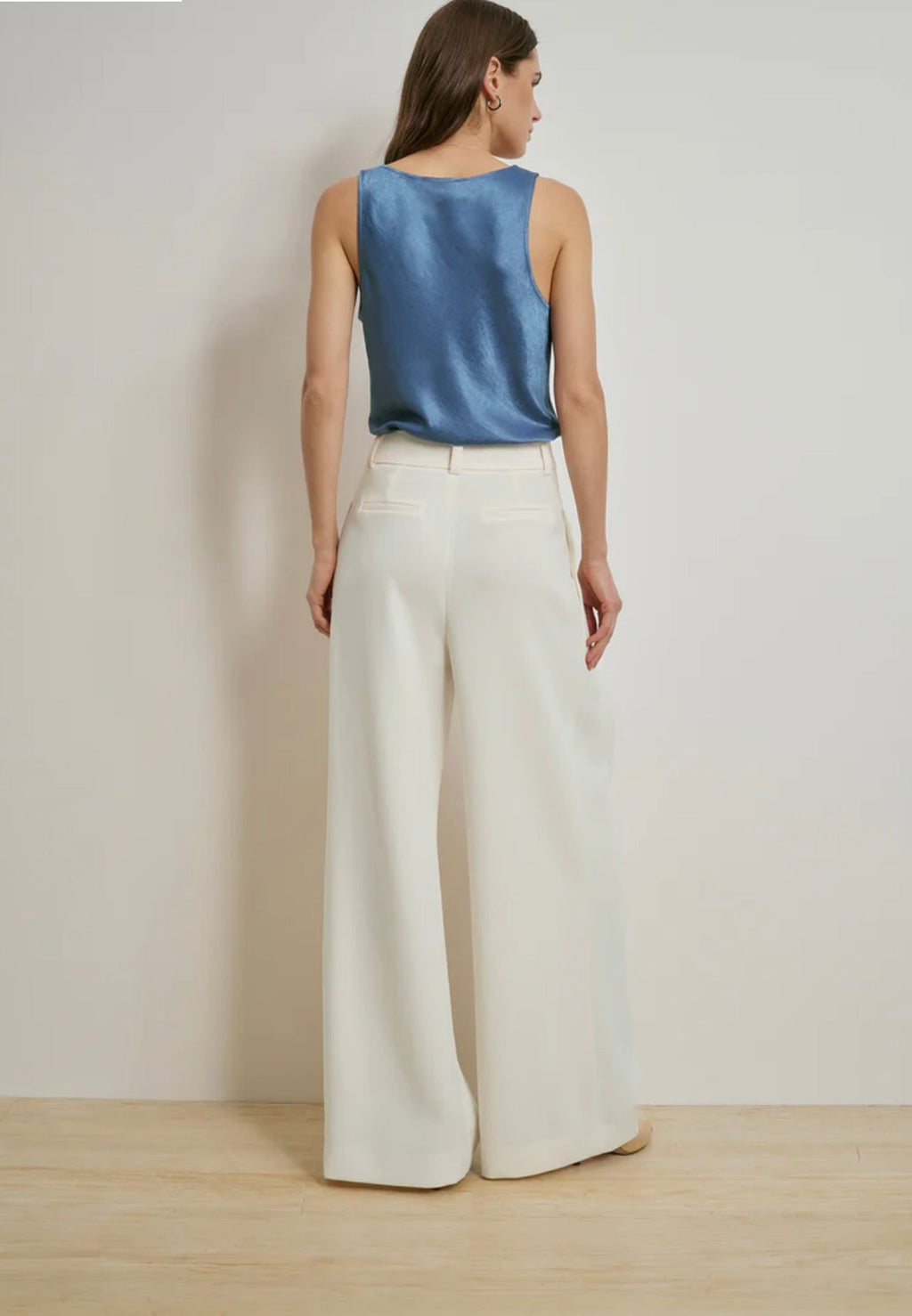 ‌River Blue U-Neck Tank