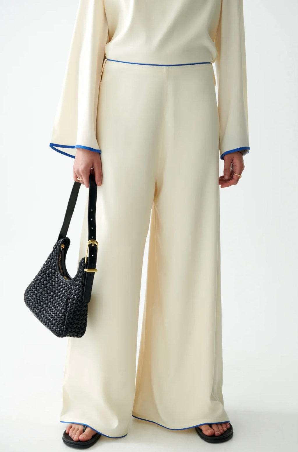 Side-Loop Draped Cut