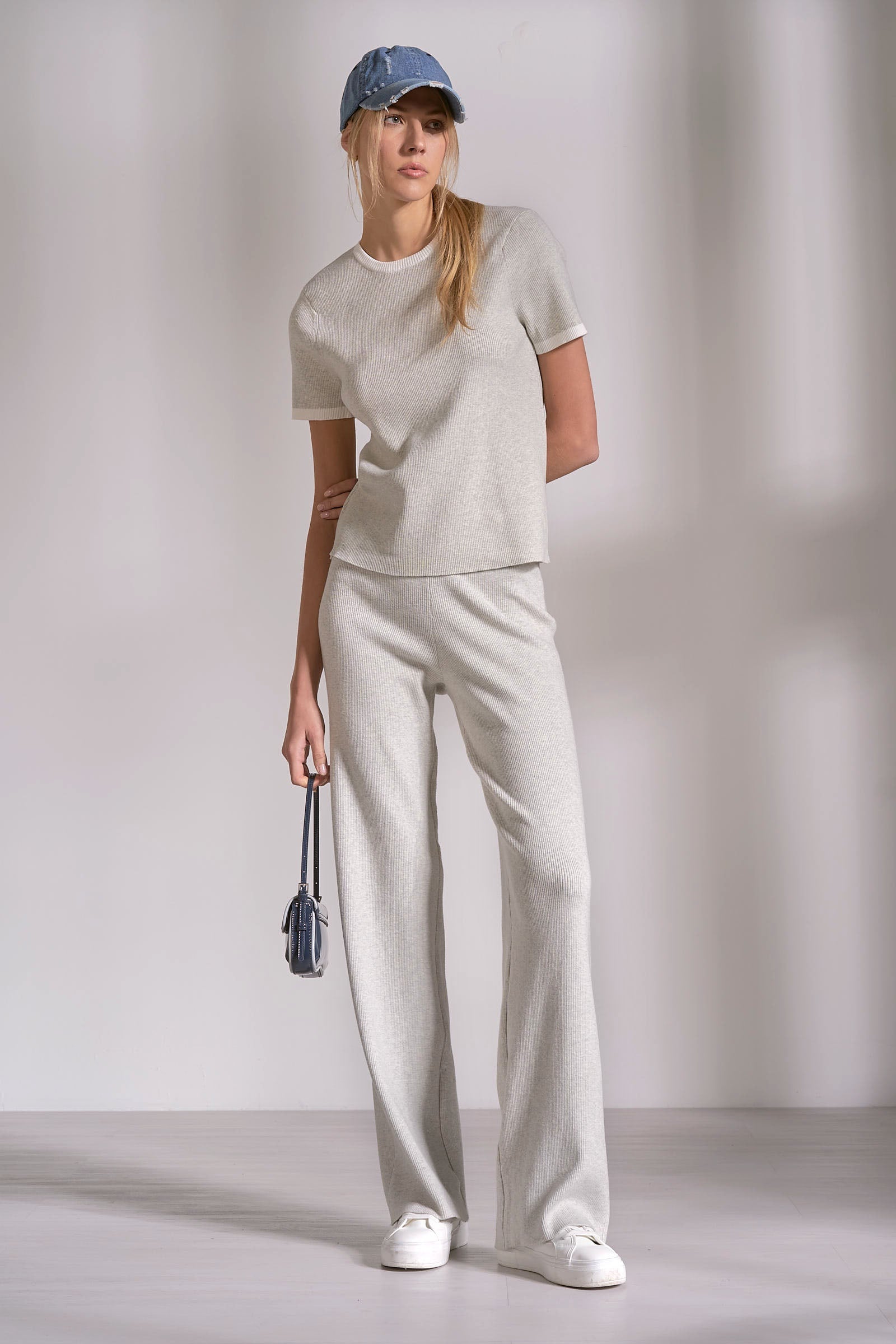 ‌Grey White Contrast Trim Top