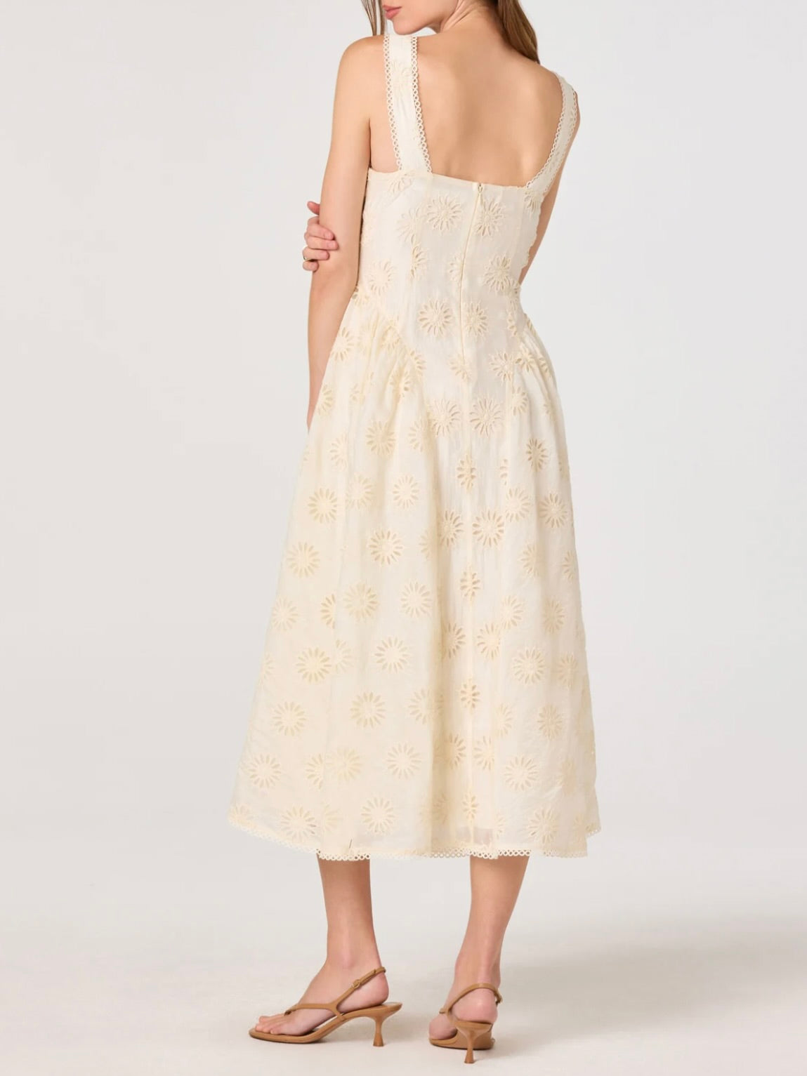 Cream Sweetheart Embroidery