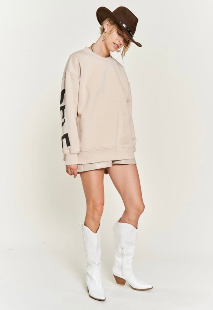 Soft Brushed Knit Oversized Pullover with Ribbed Cuffs for All-Day Comfort