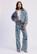 Medium Wash Distressed Straight