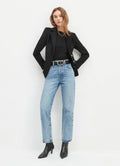 High-Rise Relaxed Cut