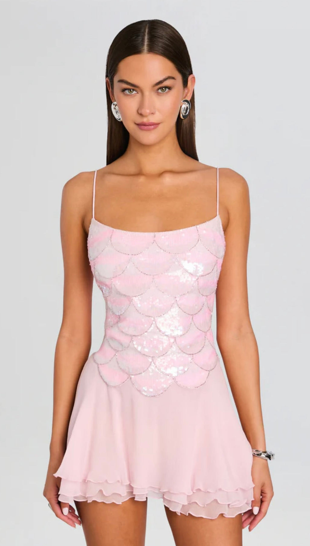 Rosa Scalloped Tiered