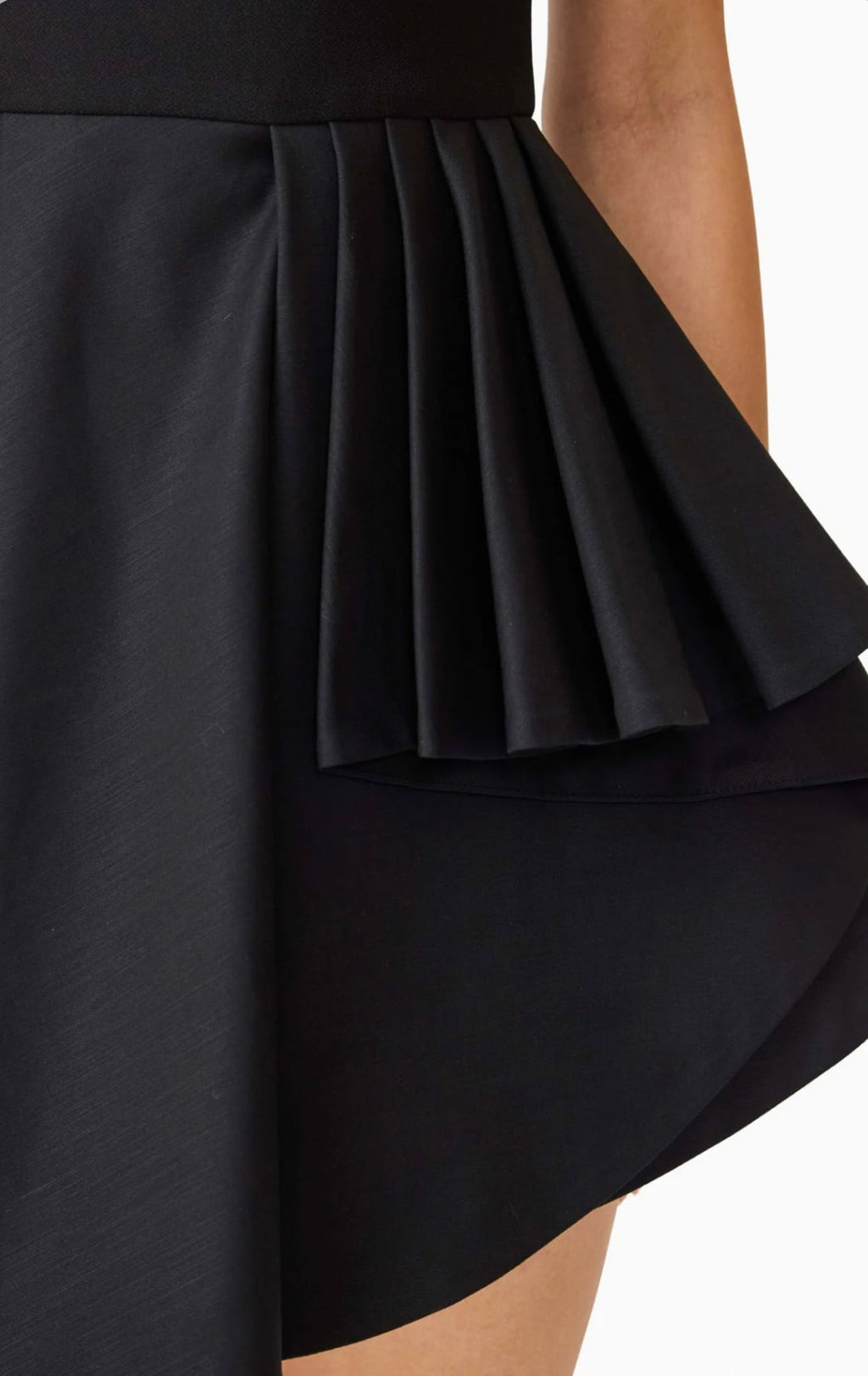 Black-Collared-A-Line