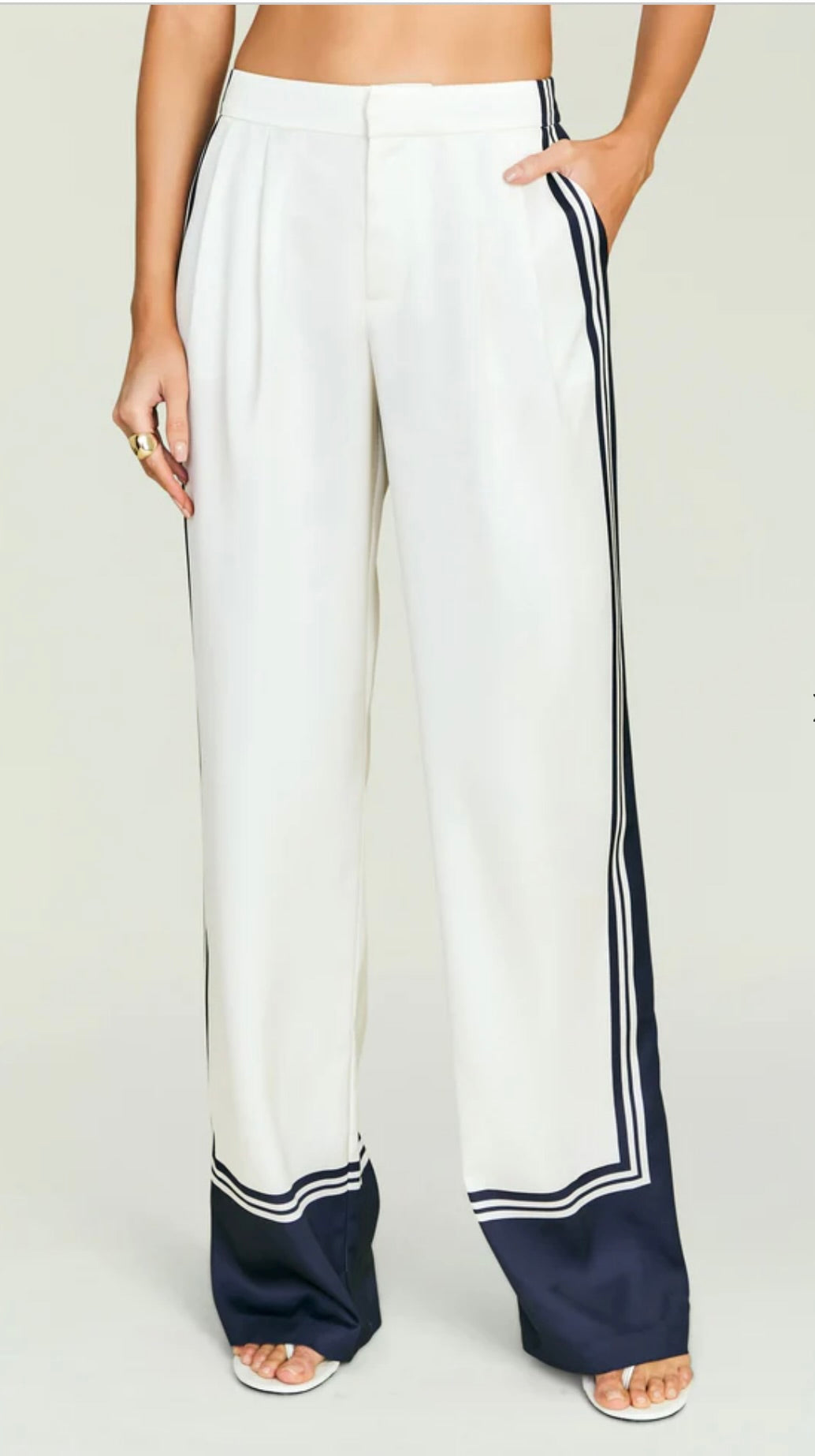 Sun-Drenched Harbor-Inspired Side-Stripe Mid-Rise Pants