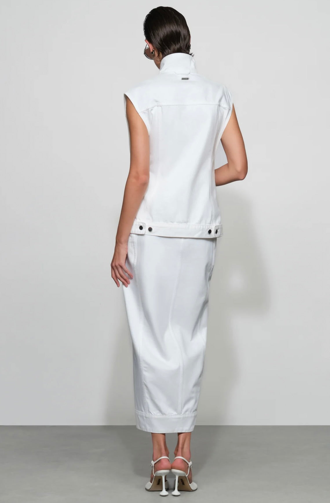 Mid-Rise Front-Slit Midi