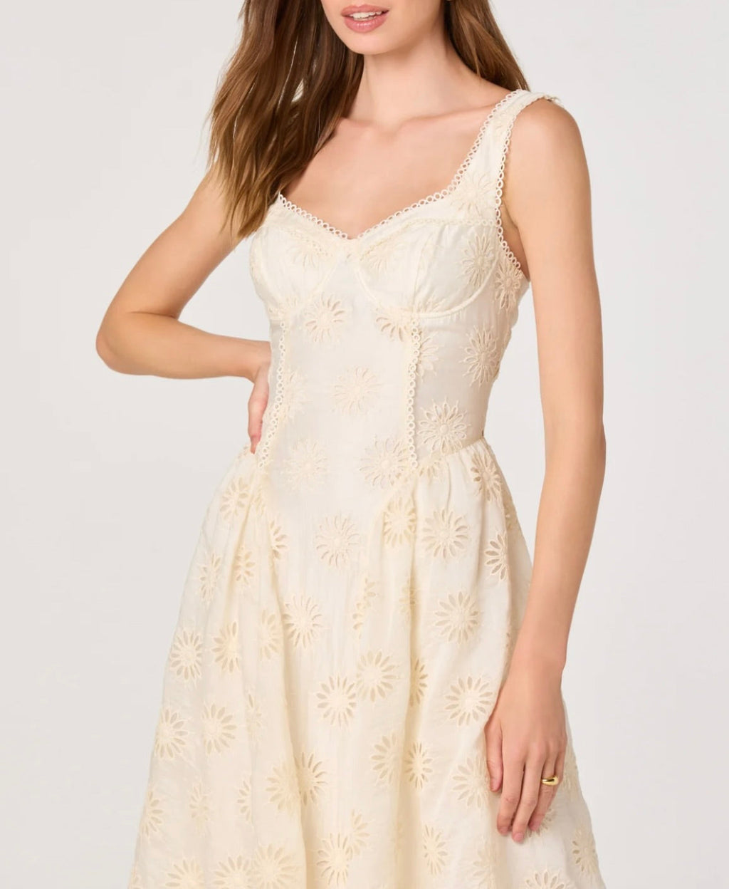 Cream Sweetheart Embroidery