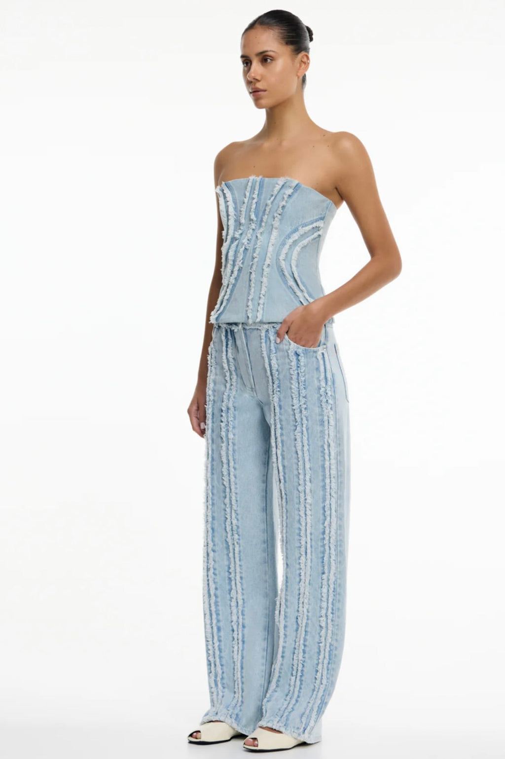 Blue Wash Frayed Straight