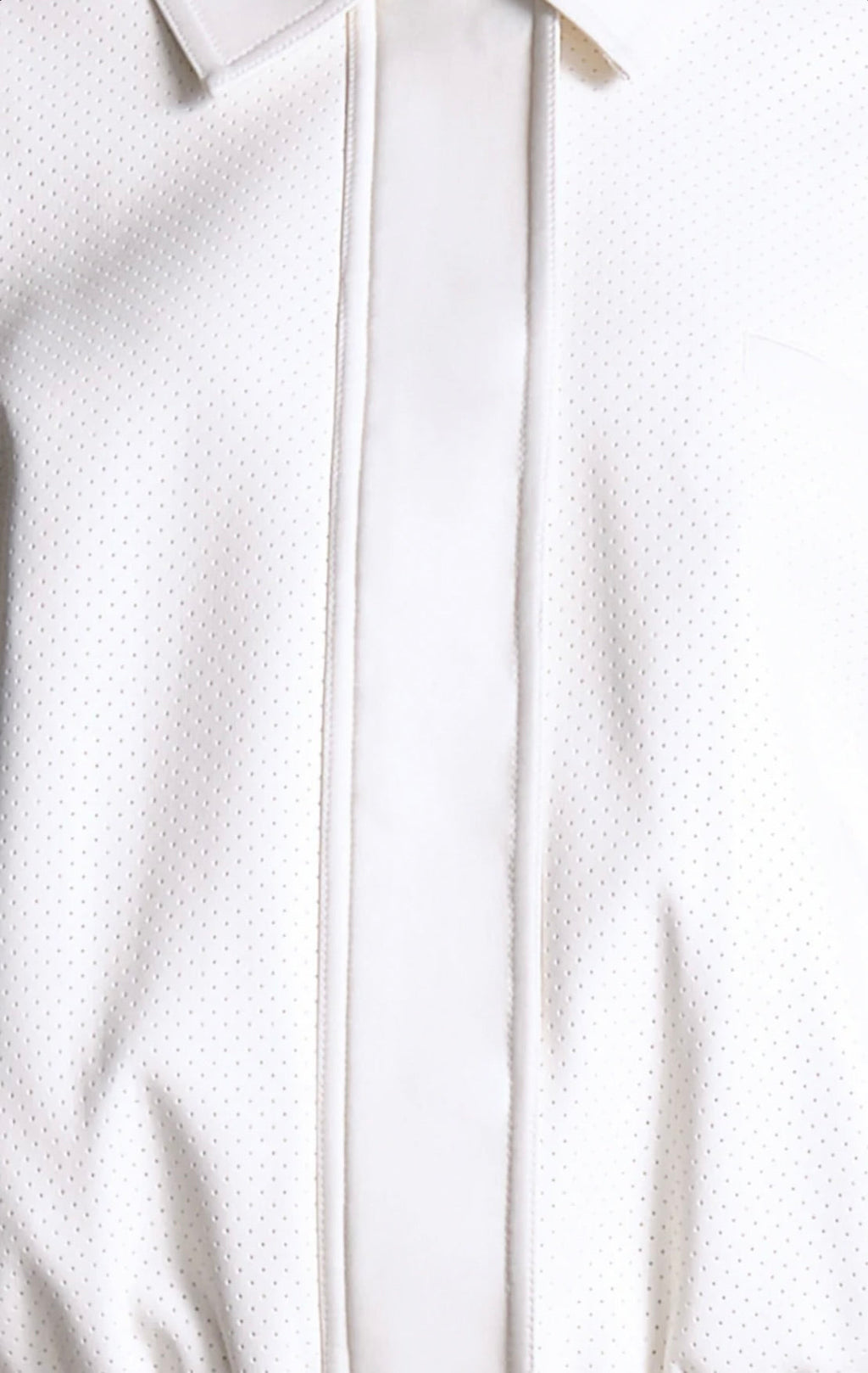 Elasticated Hem Classic Collar