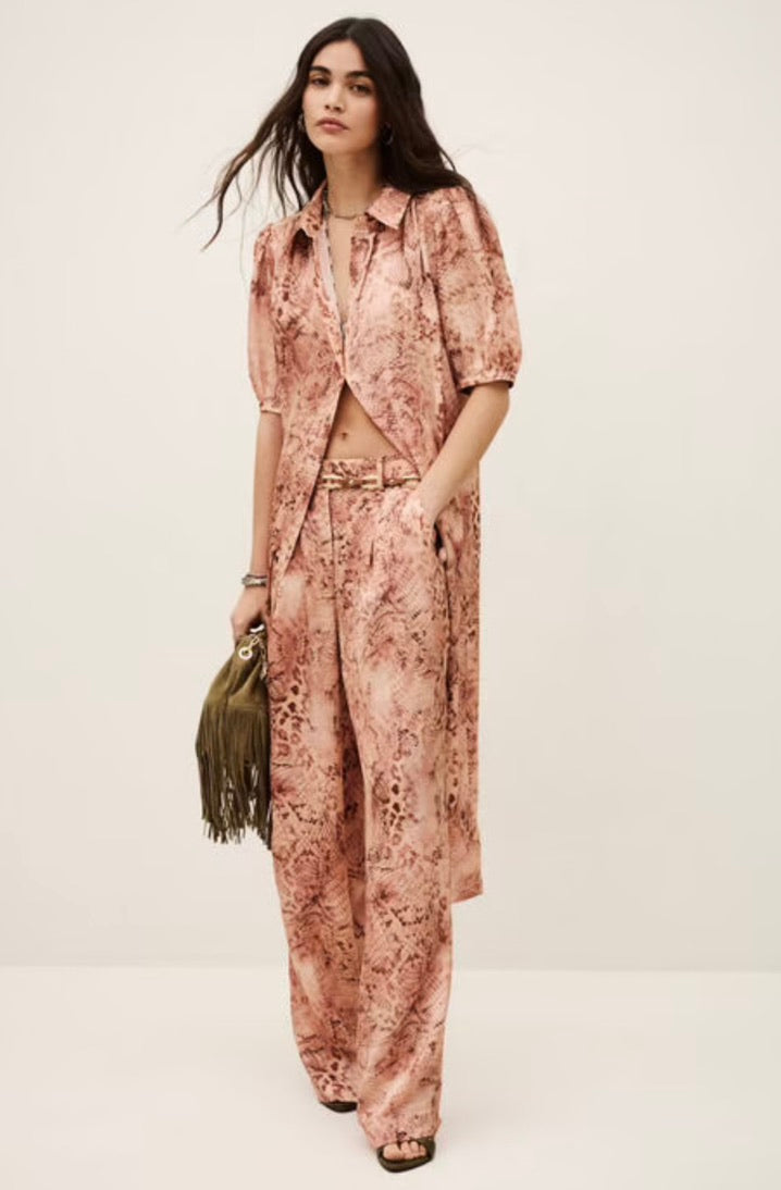 Rose Mid-Rise Hook & Zipper Trousers