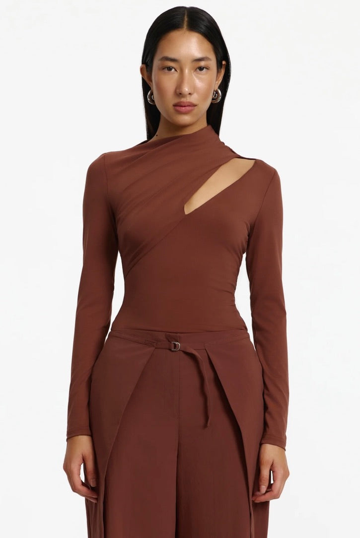 ‌Oak Asymmetric Knit Top