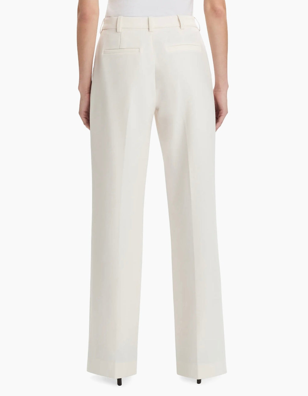 ‌Ivory Crease Still