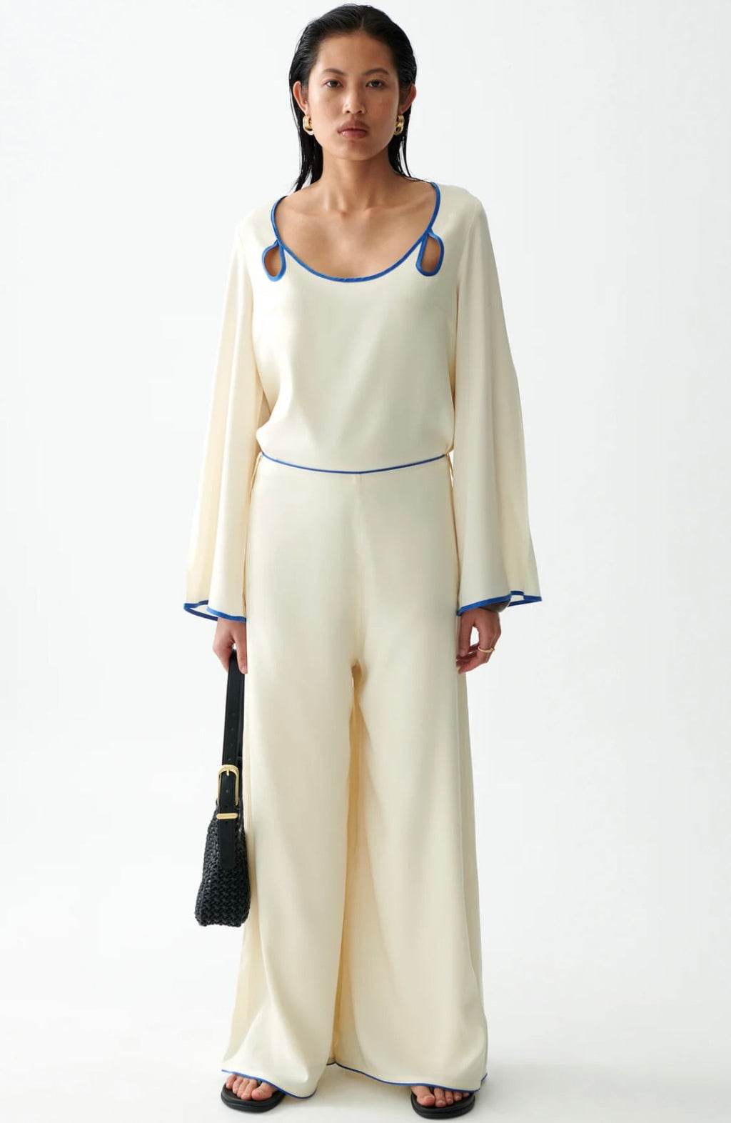 Side-Loop Draped Cut